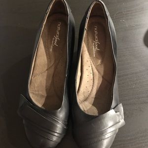 Natural Soul by Naturalizer Black Wedges